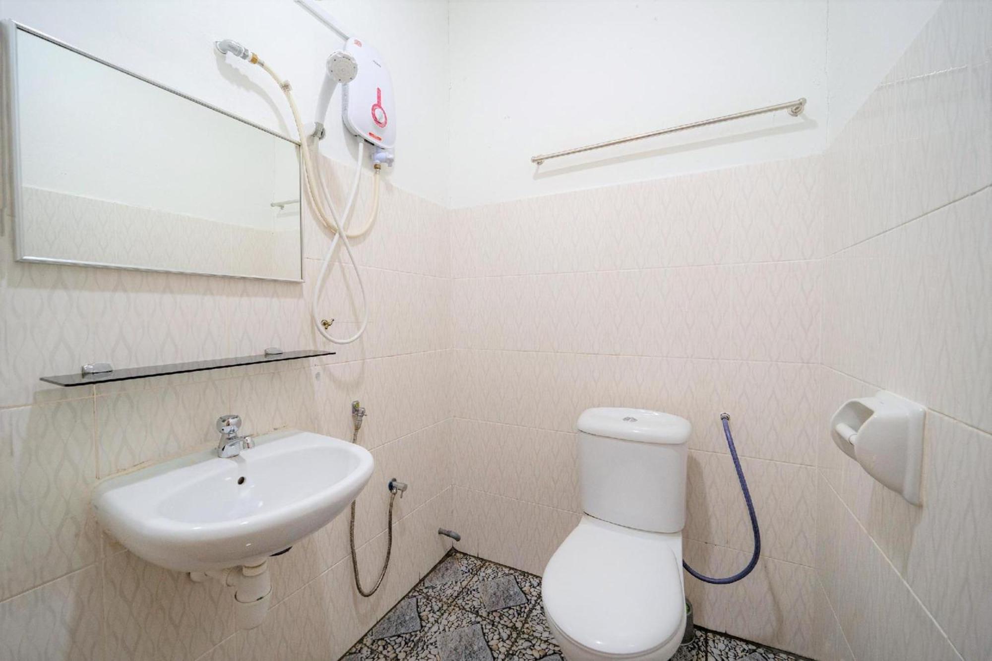 Super Oyo 89807 My Budget Home Batu Ferringhi Zewnętrze zdjęcie